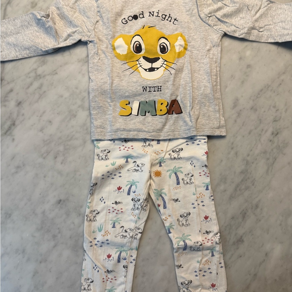 Simba Lion King Kids Pajama Set 2T 24 months Hakuna Matata what a pyjama! Disney